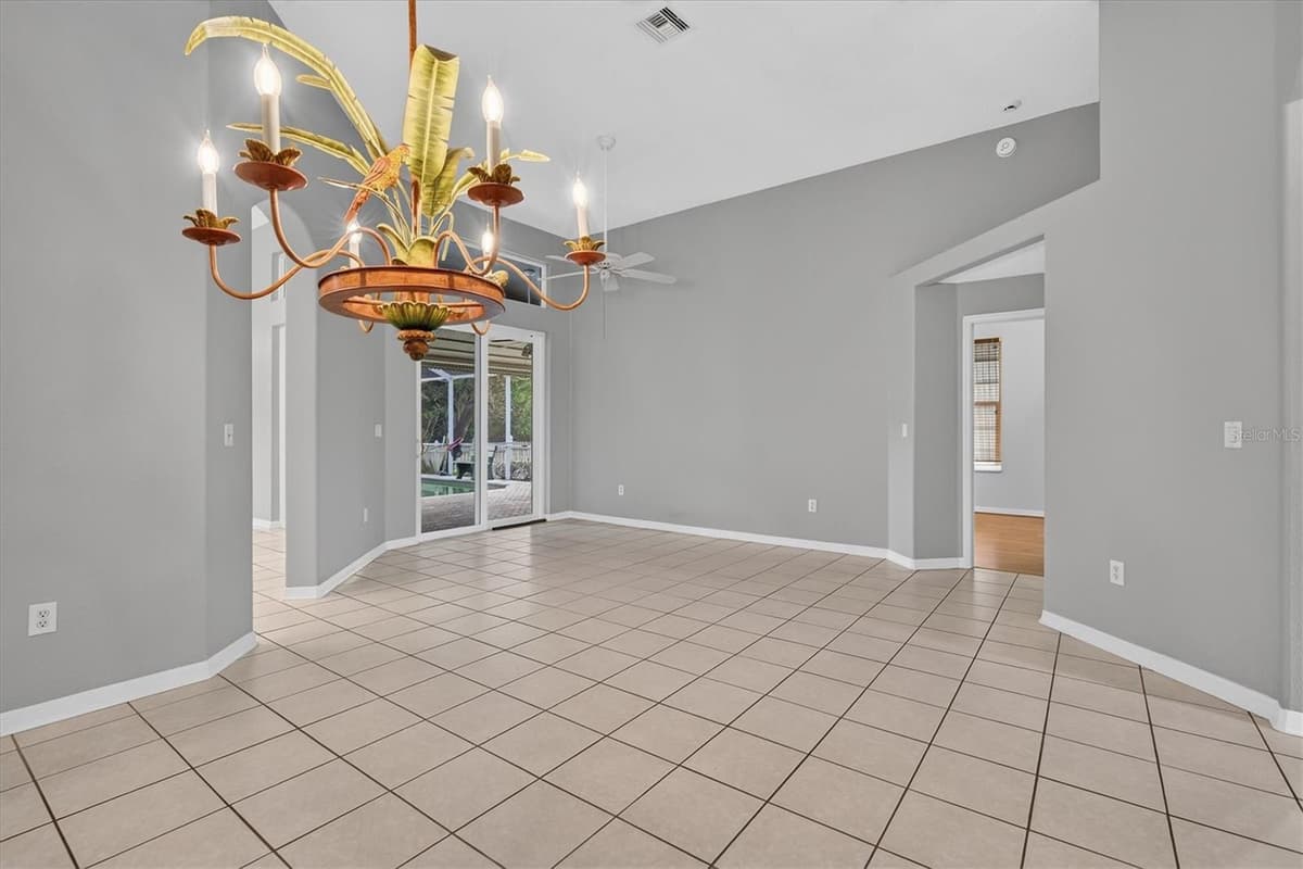 1809 LONGVIEW LANE — photo 10 of 68
