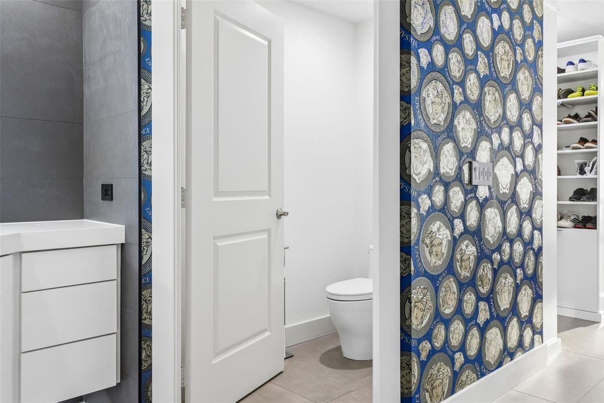 5823 BOWEN DANIEL DRIVE — photo 36 of 93