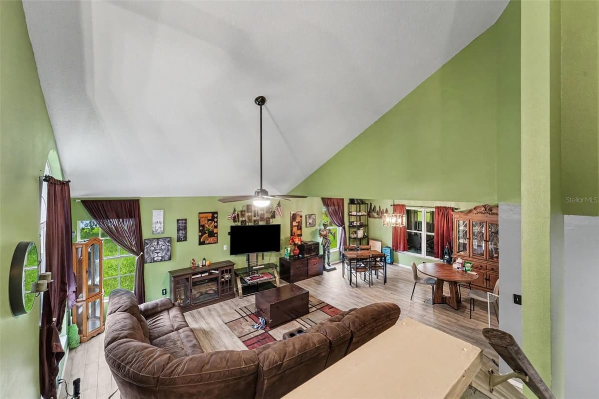 2405 ABALONE BOULEVARD — photo 4 of 27