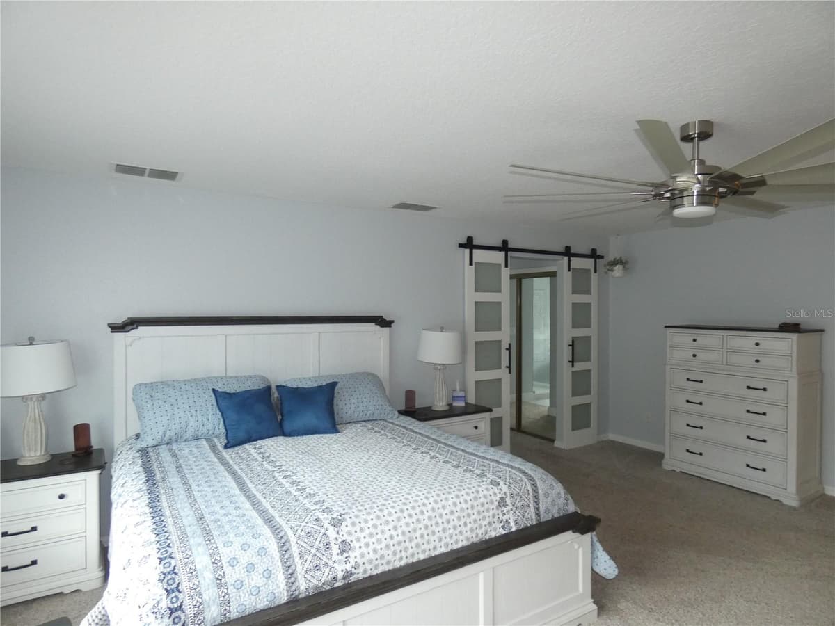 14632 BRADDOCK OAK DRIVE — photo 15 of 33