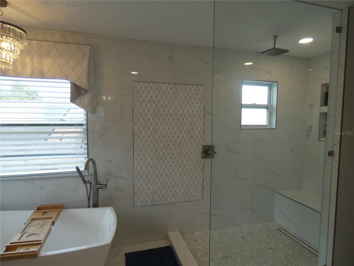 14632 BRADDOCK OAK DRIVE — photo 18 of 33