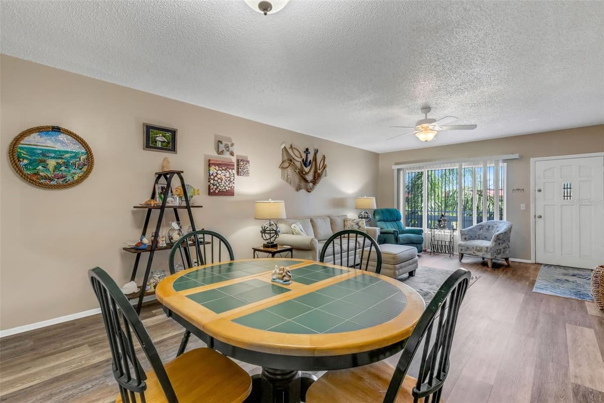 2401 ECUADORIAN WAY — photo 11 of 56