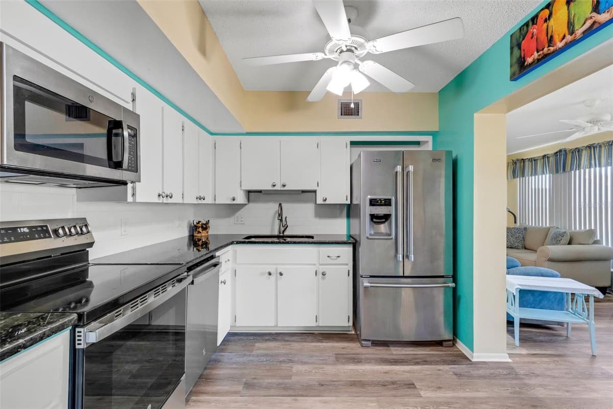 2401 ECUADORIAN WAY — photo 16 of 56