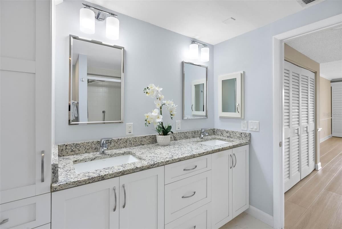 150 BELLEVIEW BOULEVARD — photo 16 of 43