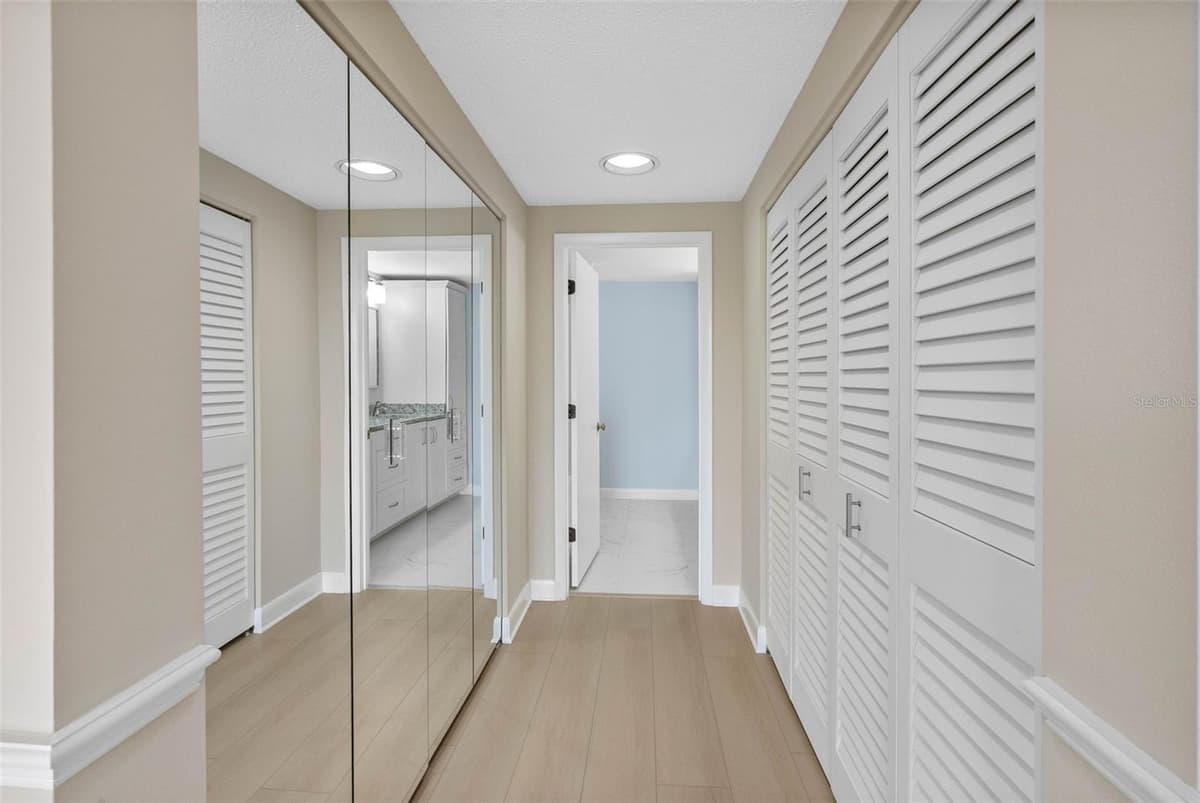 150 BELLEVIEW BOULEVARD — photo 14 of 43