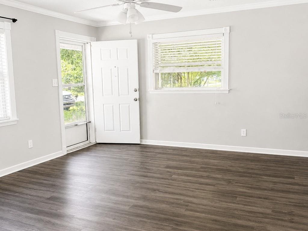 516 TANGLEWOOD DRIVE — photo 5 of 15