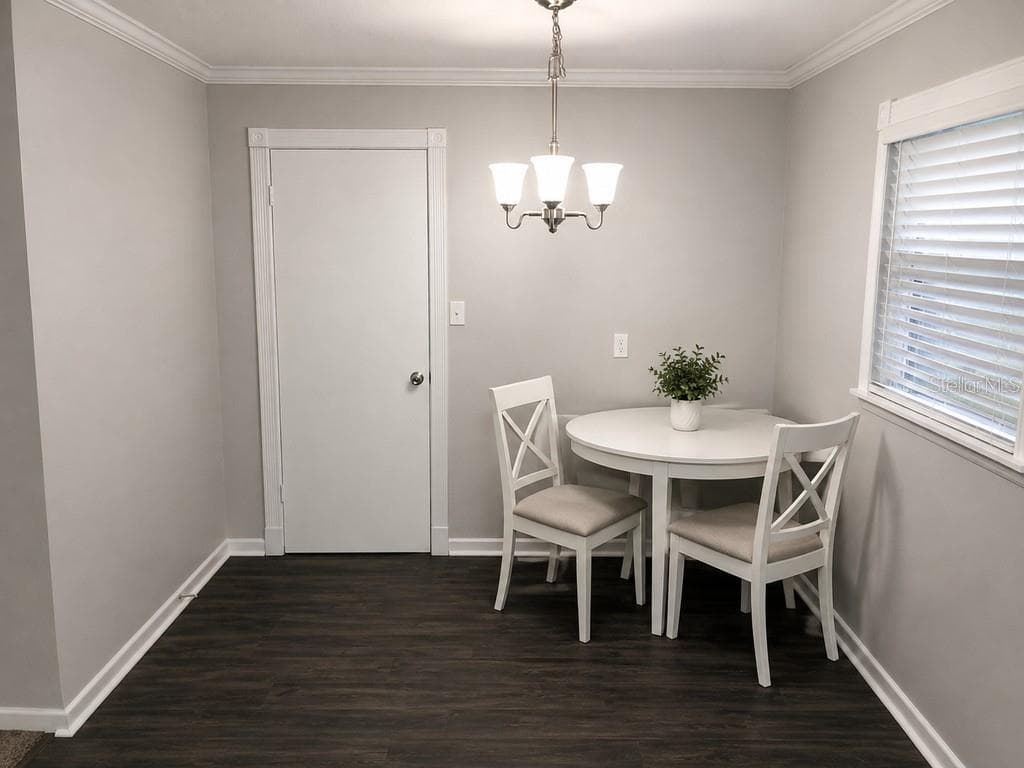 516 TANGLEWOOD DRIVE — photo 8 of 15
