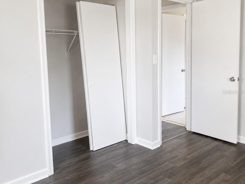 516 TANGLEWOOD DRIVE — photo 13 of 15