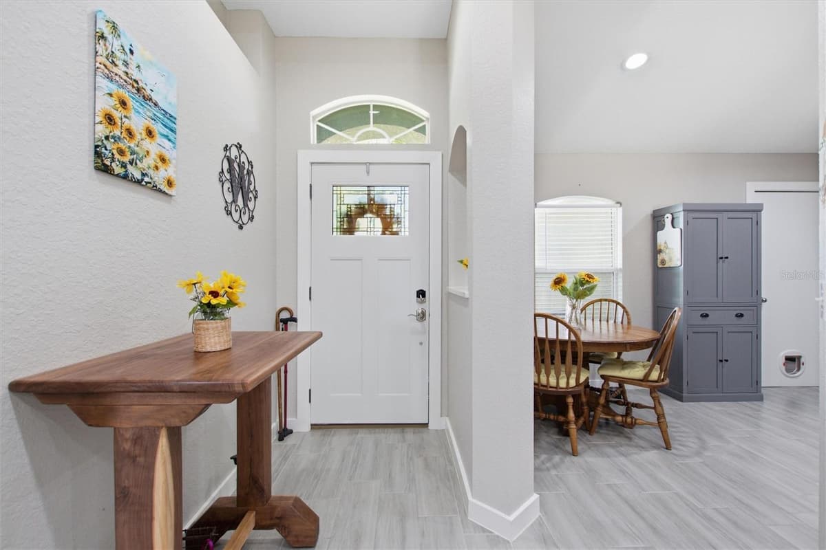 8279 WESTMONT TERRACE DRIVE — photo 12 of 48