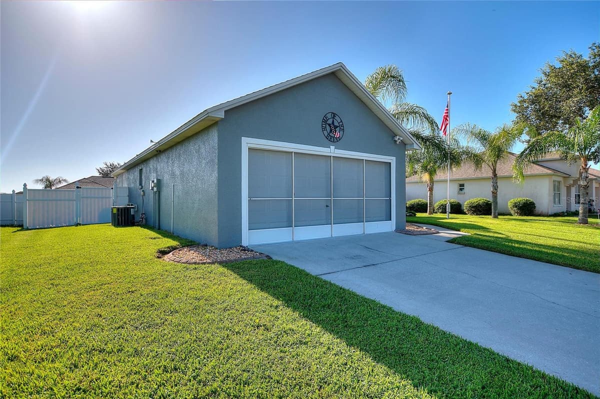 8279 WESTMONT TERRACE DRIVE — photo 38 of 48