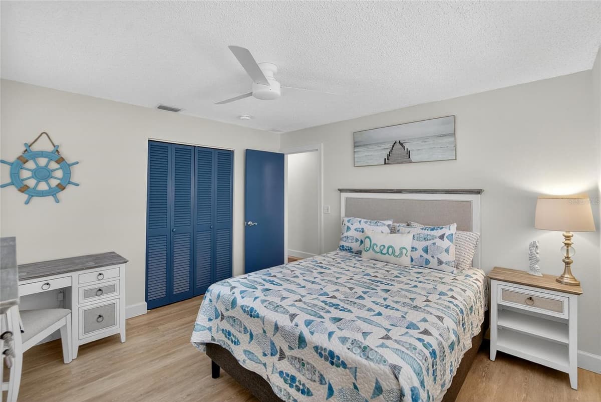 5016 MANGROVE POINT ROAD — photo 23 of 44