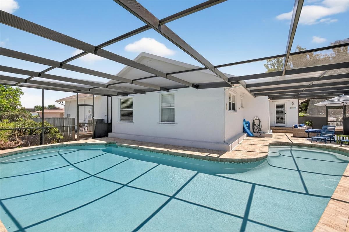 5016 MANGROVE POINT ROAD — photo 42 of 44