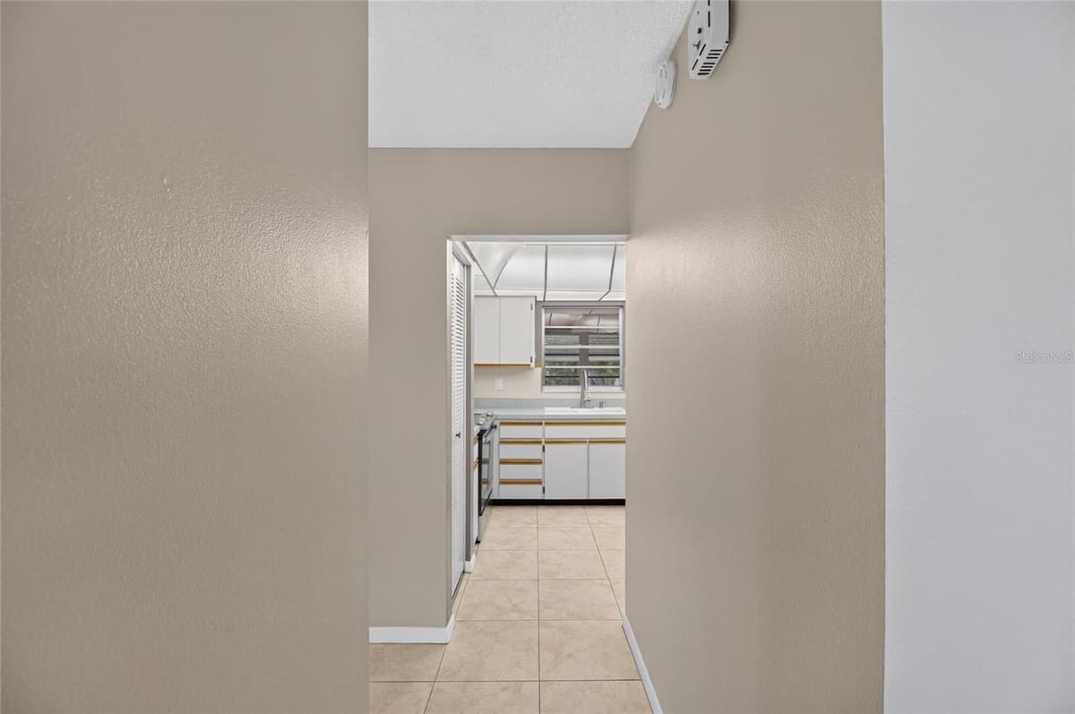 1743 COCO PALM CIRCLE — photo 23 of 39