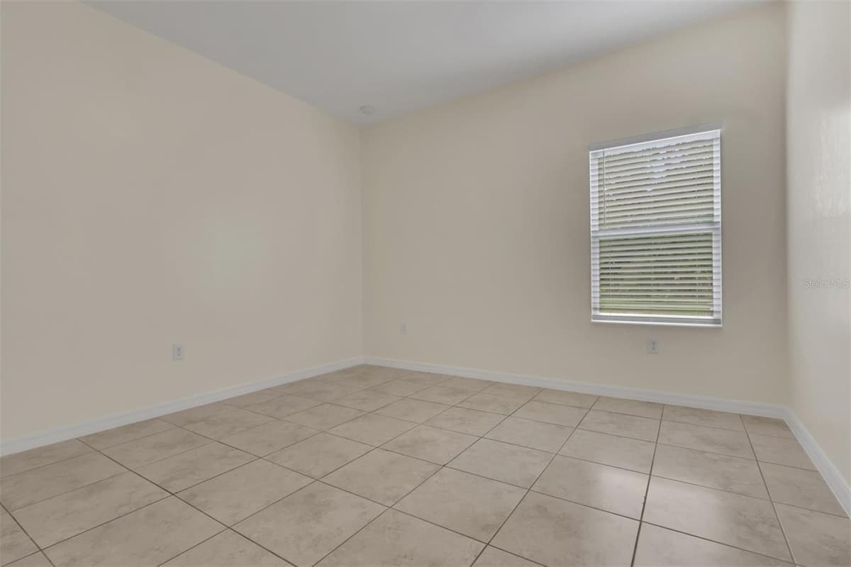 25108 PALISADE ROAD — photo 22 of 27