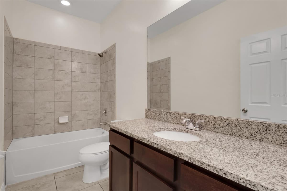 25108 PALISADE ROAD — photo 14 of 27
