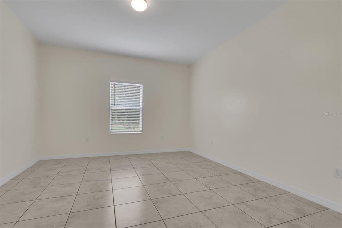 25108 PALISADE ROAD — photo 23 of 27