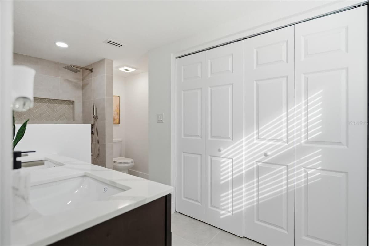 2338 MEADOWBROOK DRIVE — photo 45 of 71