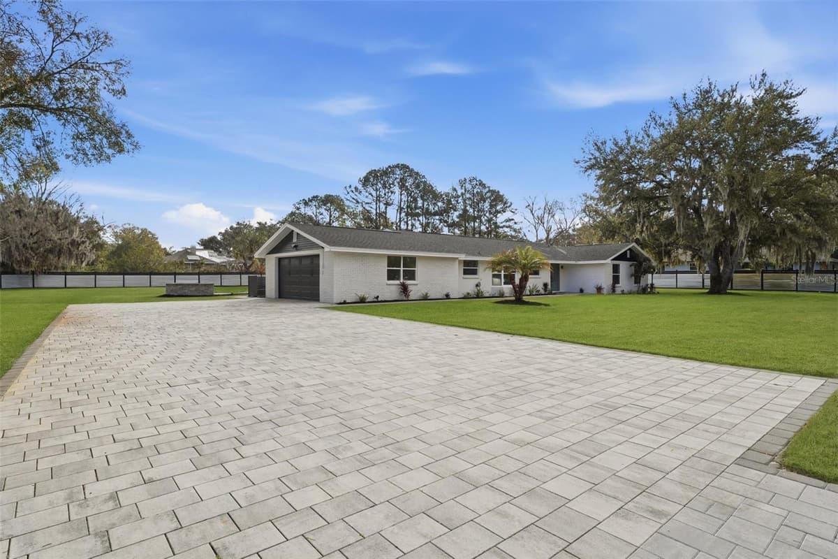 2338 MEADOWBROOK DRIVE — photo 4 of 71