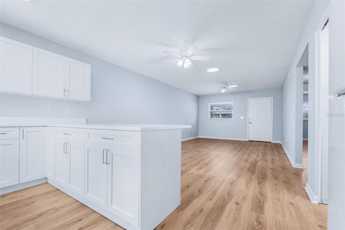 13940 ANONA HEIGHTS DRIVE — photo 14 of 31