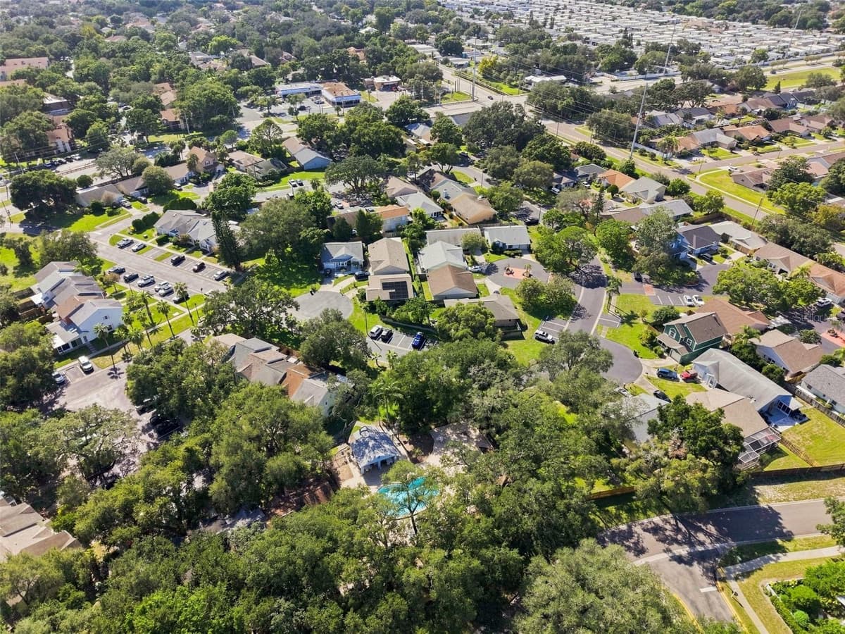 864 FRANKLIN CIRCLE — photo 29 of 33