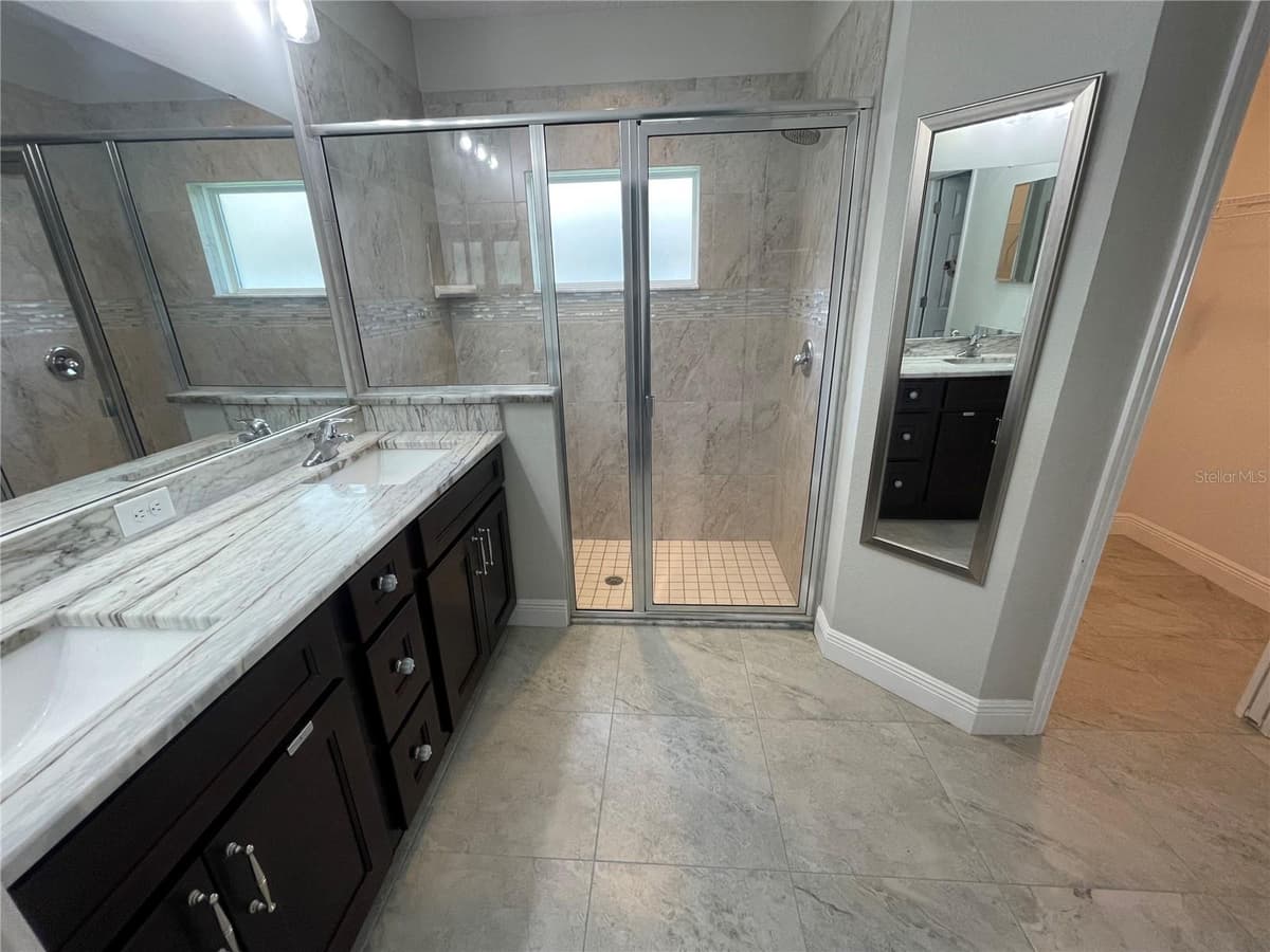 232 CLAYTON STREET — photo 21 of 38