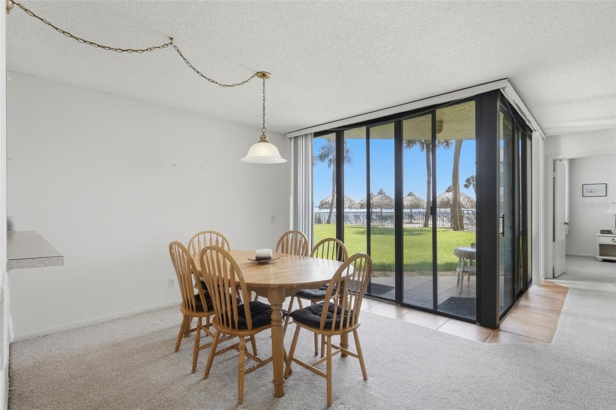 5729 PUERTA DEL SOL BOULEVARD — photo 9 of 31