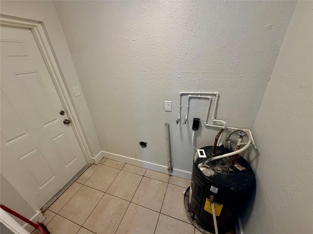 10123 11TH STREET — photo 7 of 23