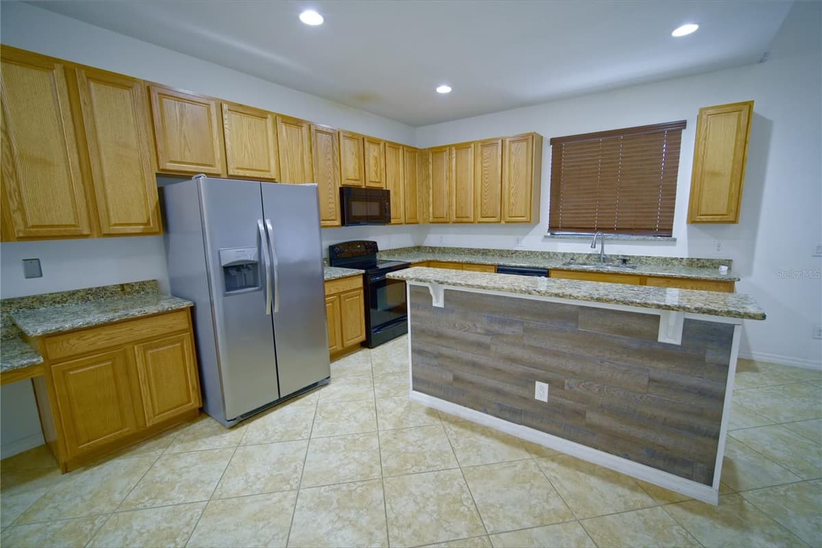 3087 POINTE PLACE AVENUE — photo 9 of 25
