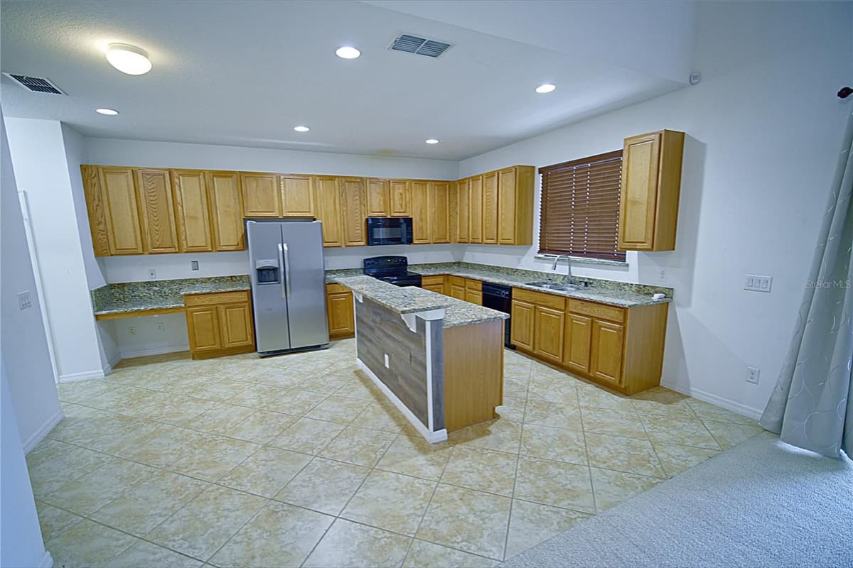 3087 POINTE PLACE AVENUE — photo 7 of 25