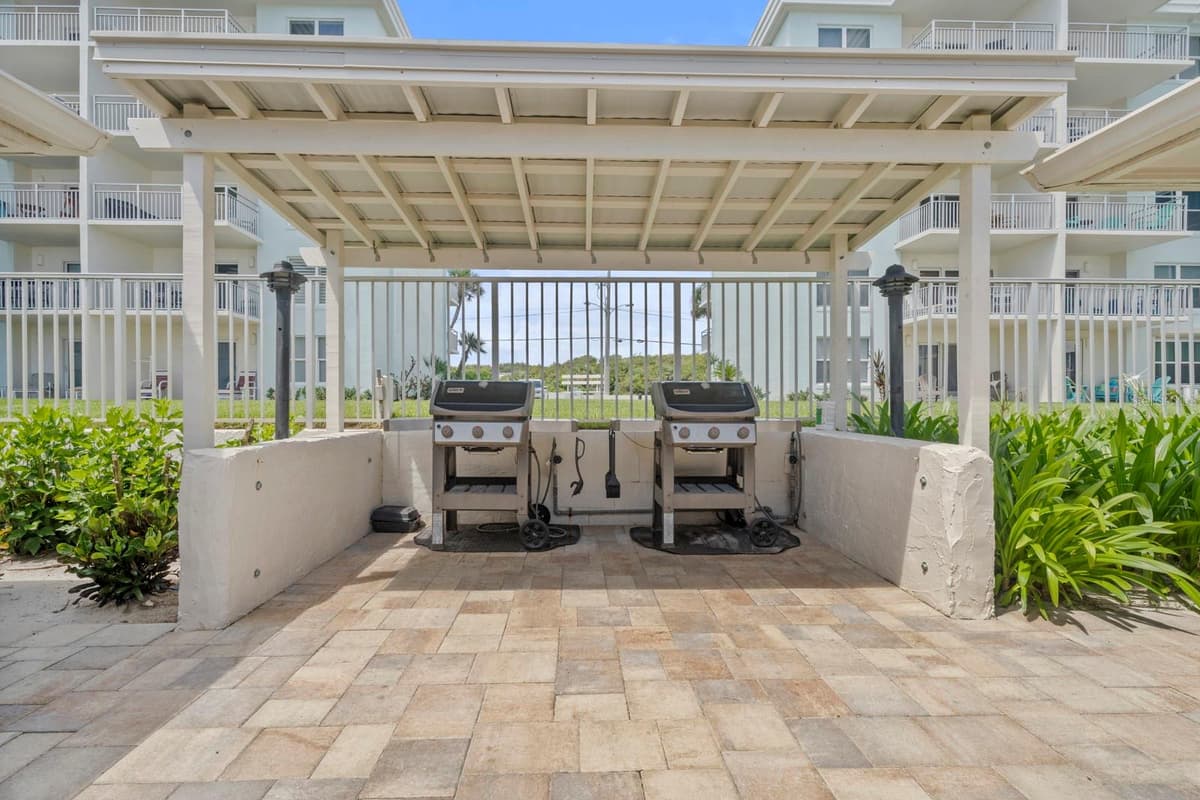 4153 ATLANTIC AVENUE — photo 38 of 42