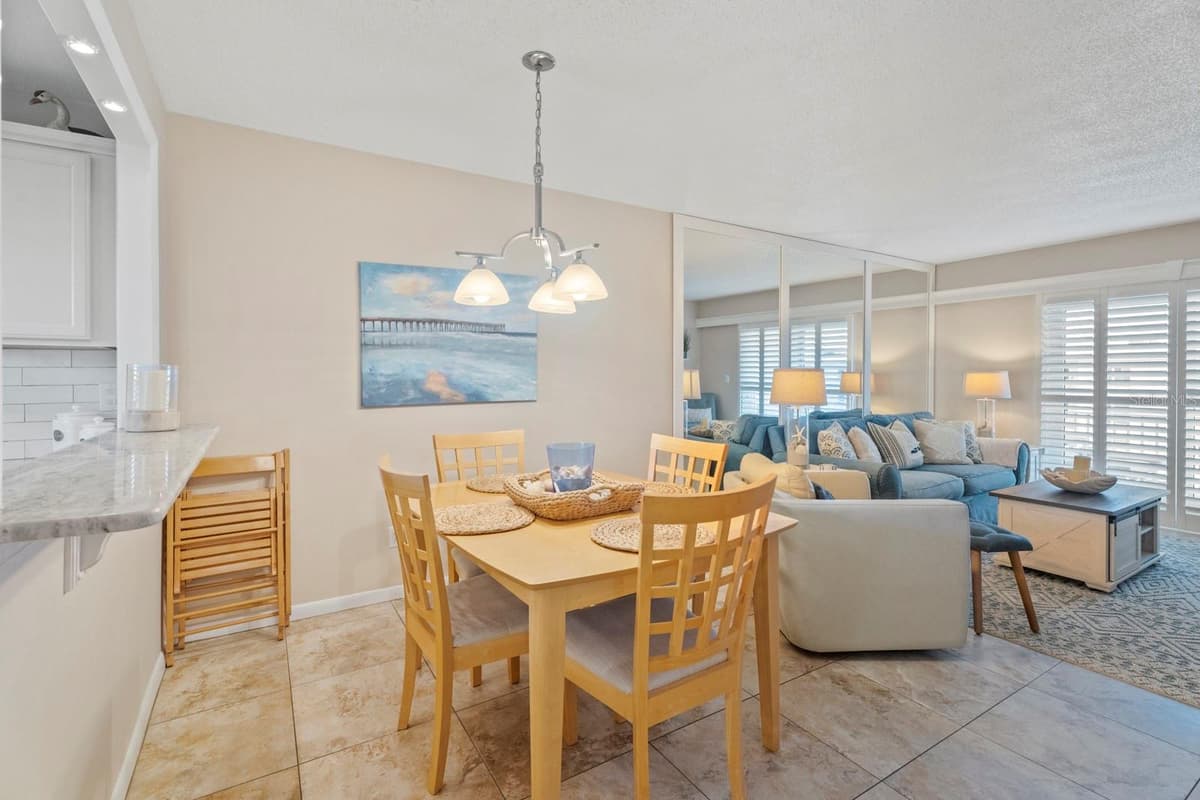 4153 ATLANTIC AVENUE — photo 17 of 42