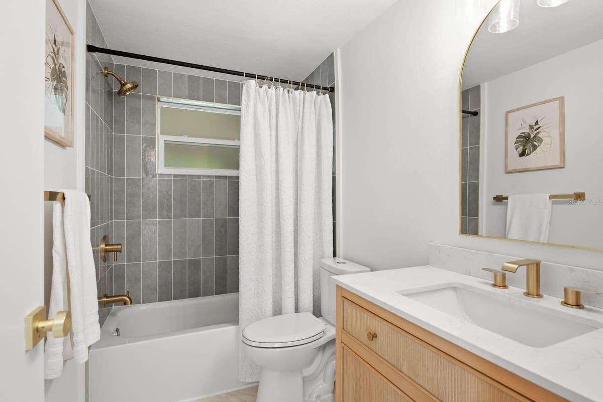 6241 MAPLEWOOD DRIVE — photo 13 of 24