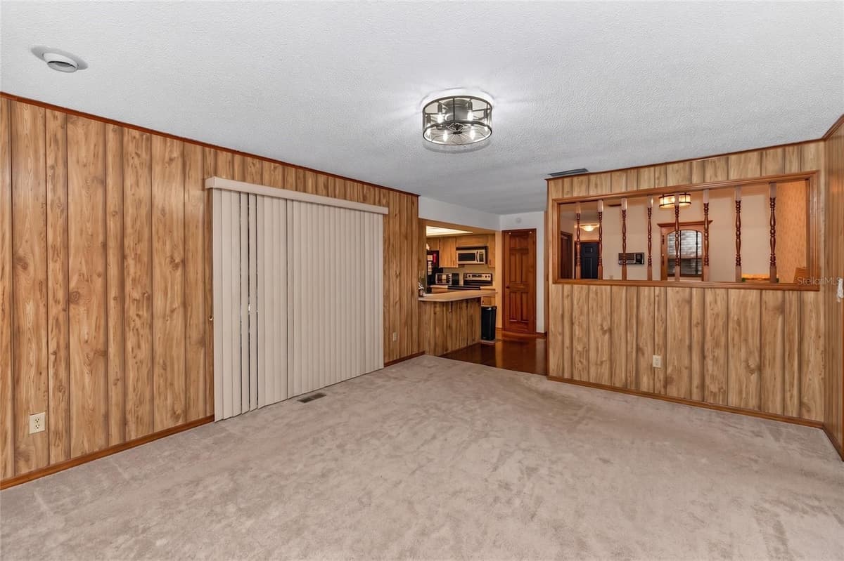 13 CUNNINGHAM ROAD — photo 17 of 37