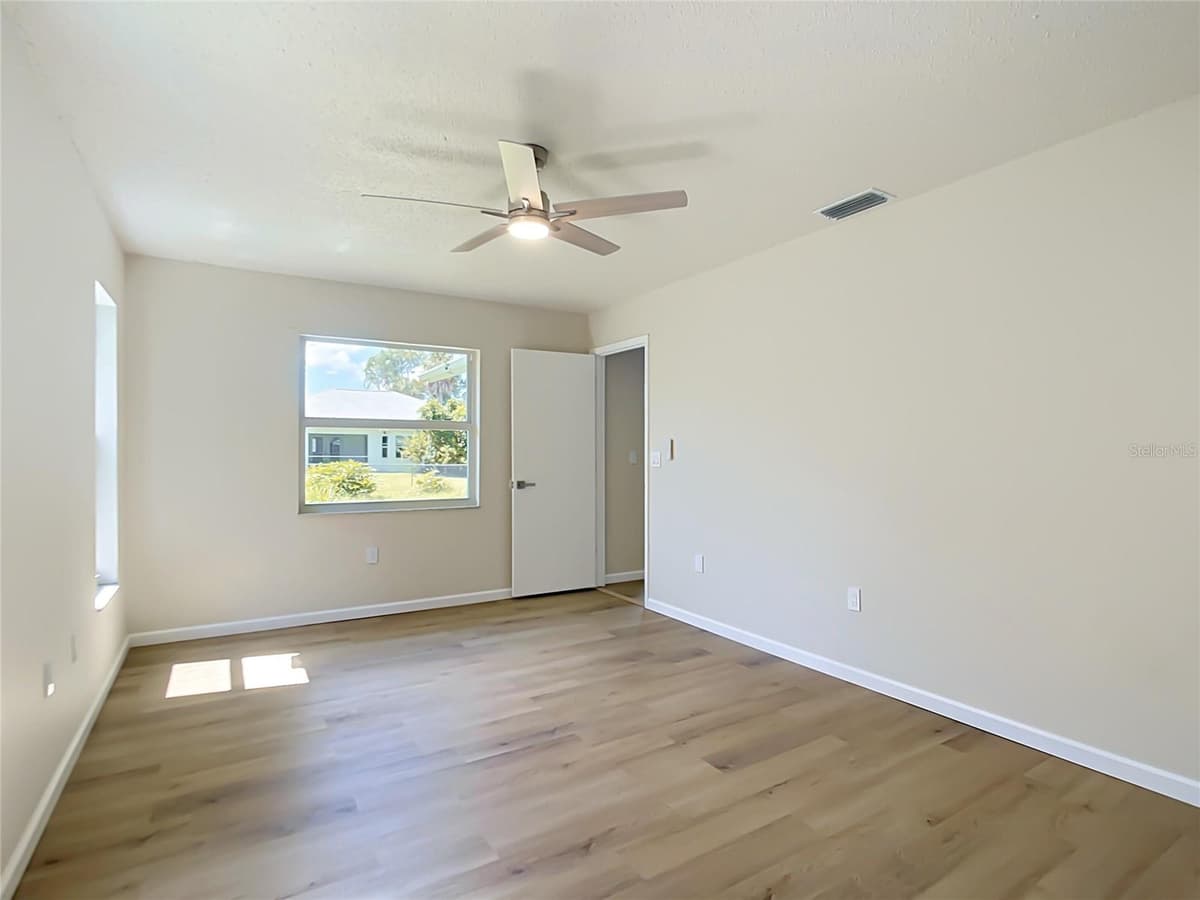 4441 MULGRAVE AVENUE — photo 27 of 41
