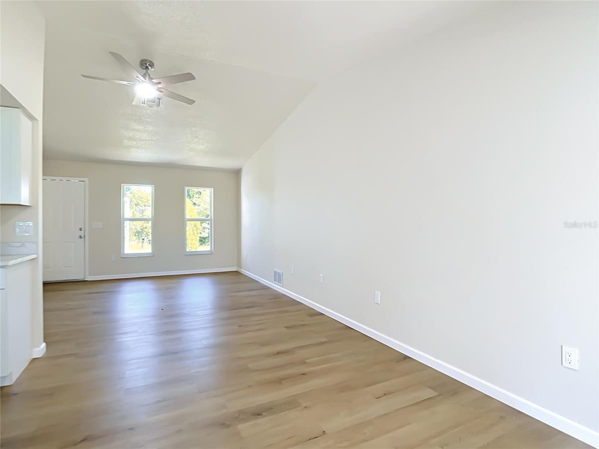 4441 MULGRAVE AVENUE — photo 11 of 41