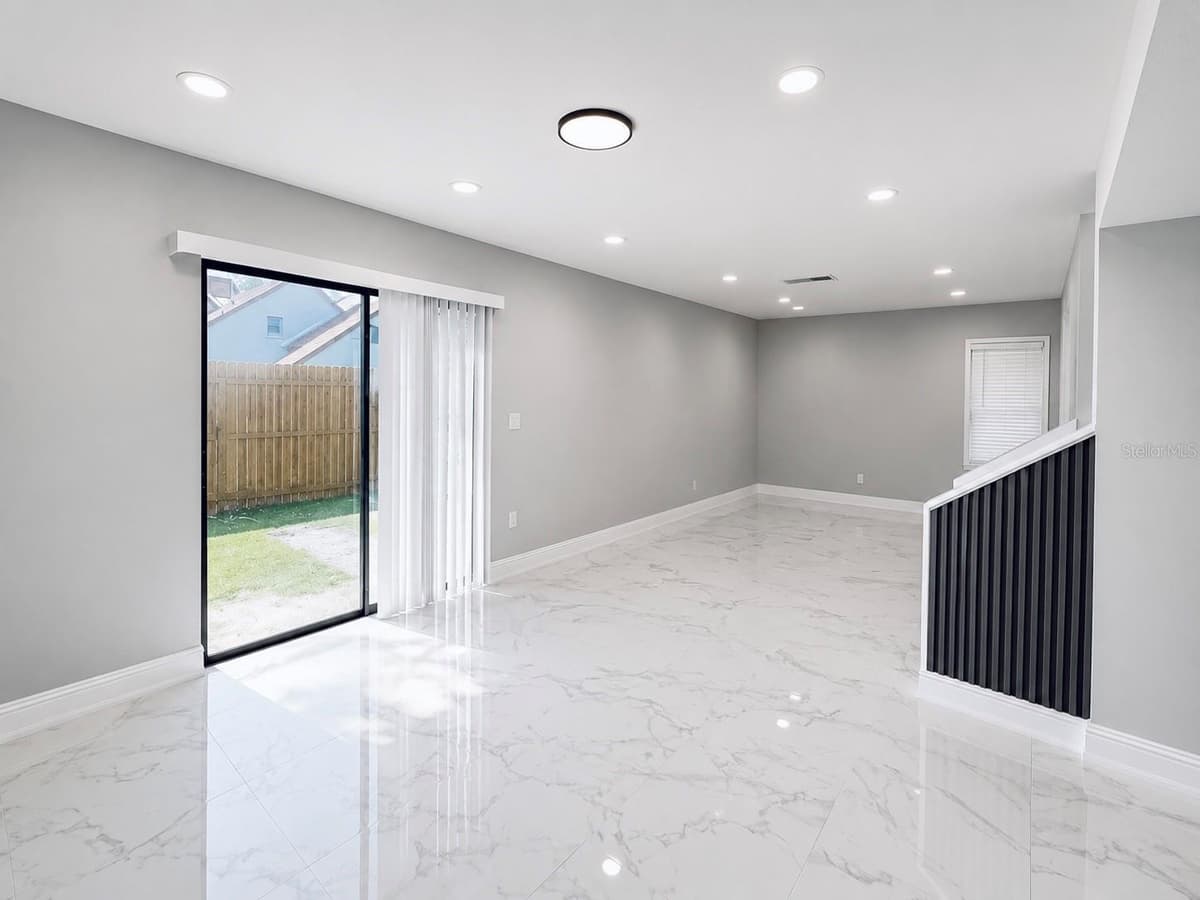12414 TOUCHTON DRIVE — photo 9 of 19