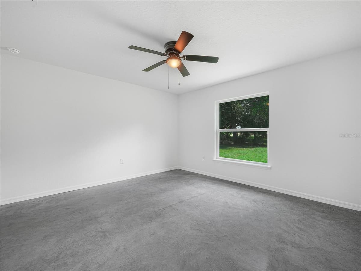 118 HIGHLAND AVENUE — photo 8 of 19