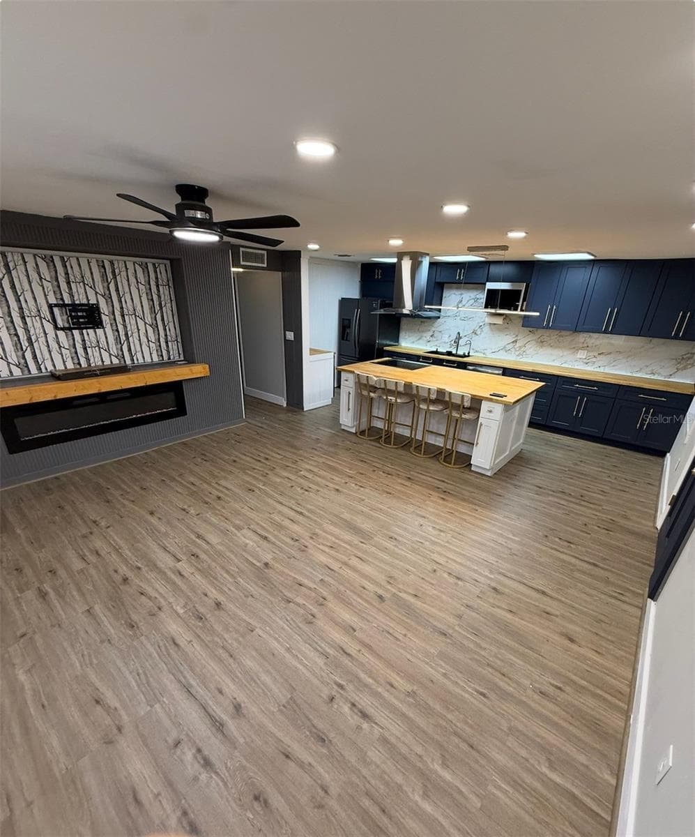 4315 AEGEAN DRIVE — photo 3 of 22