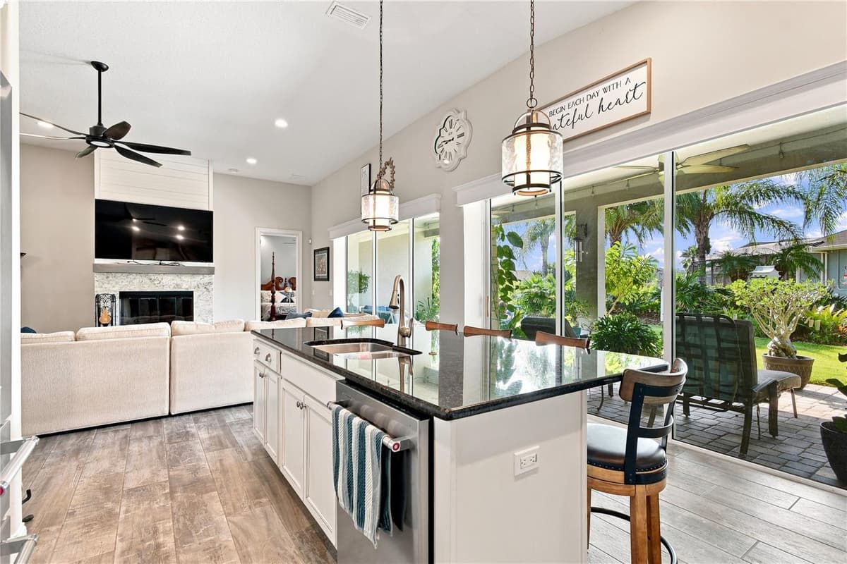 2811 SIENNA VIEW TERRACE COURT — photo 12 of 86