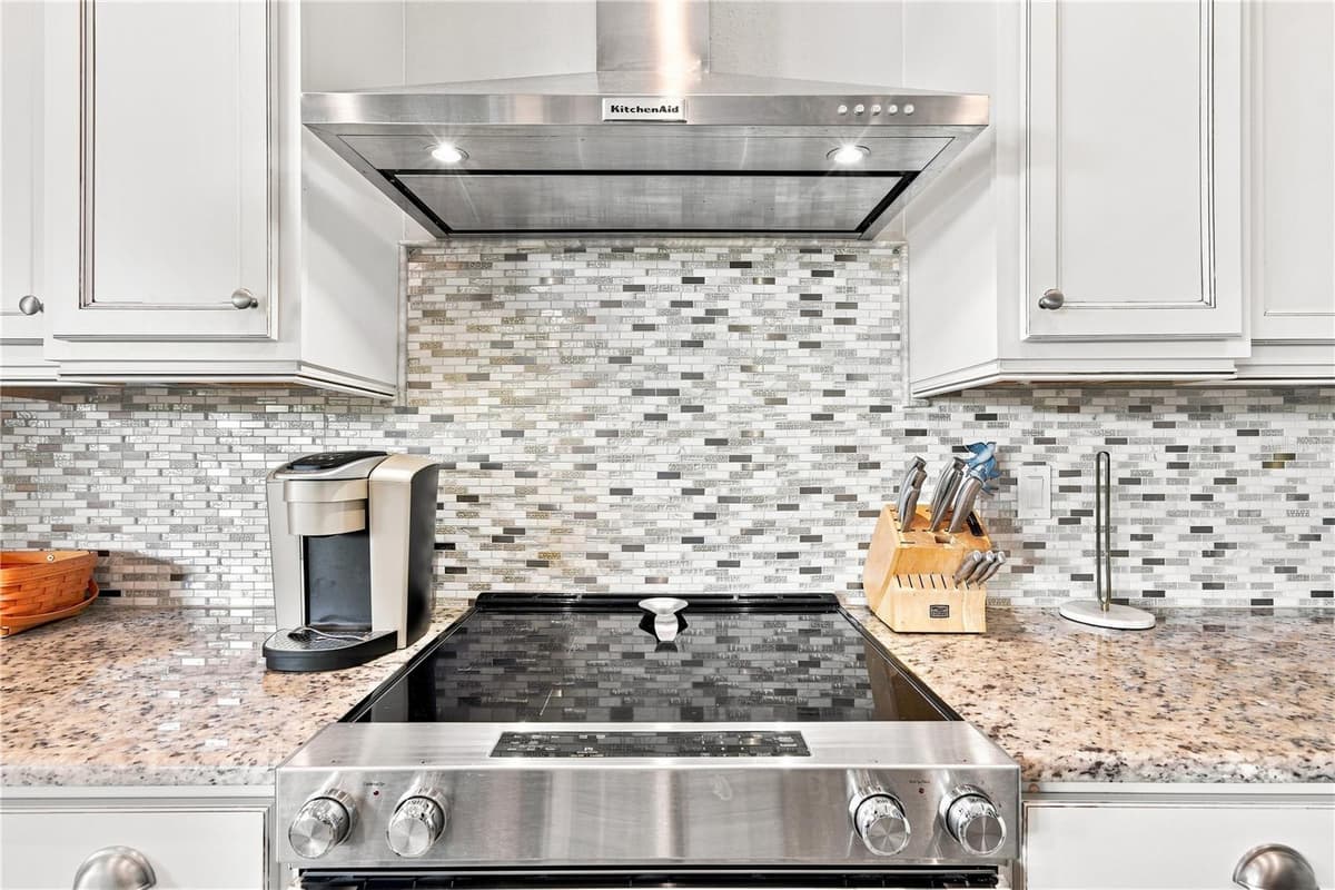 2811 SIENNA VIEW TERRACE COURT — photo 13 of 86