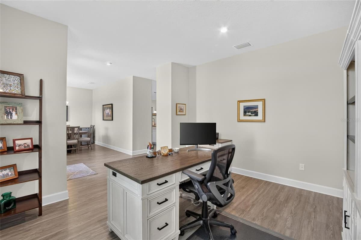 12313 NORA GRANT PLACE — photo 11 of 57