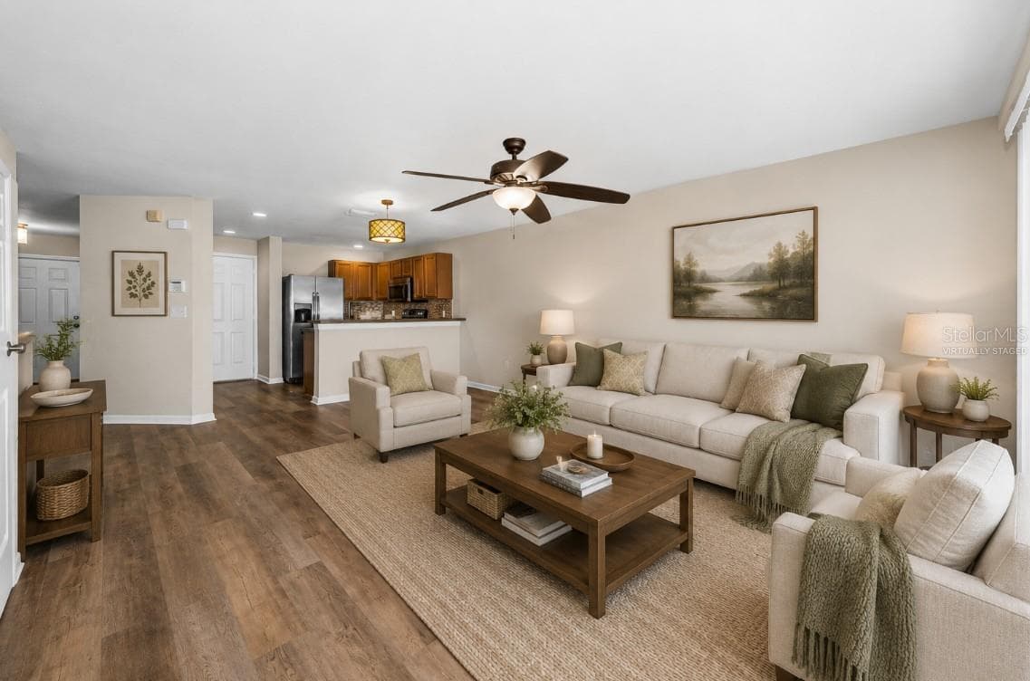 8013 SUTTON TERRACE LANE — photo 6 of 38