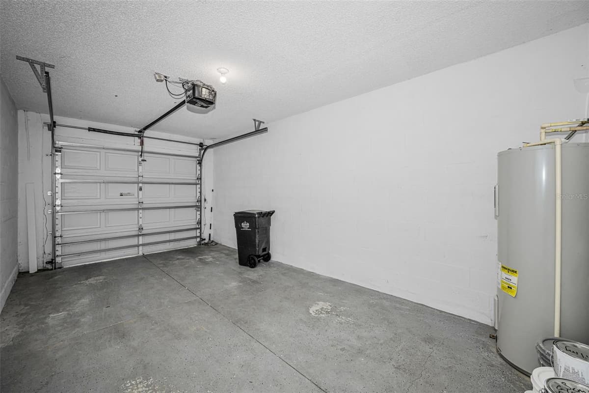 8013 SUTTON TERRACE LANE — photo 28 of 38