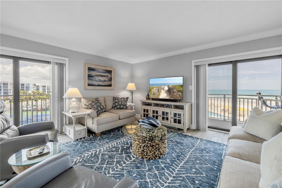 5207 ATLANTIC AVENUE — photo 16 of 91