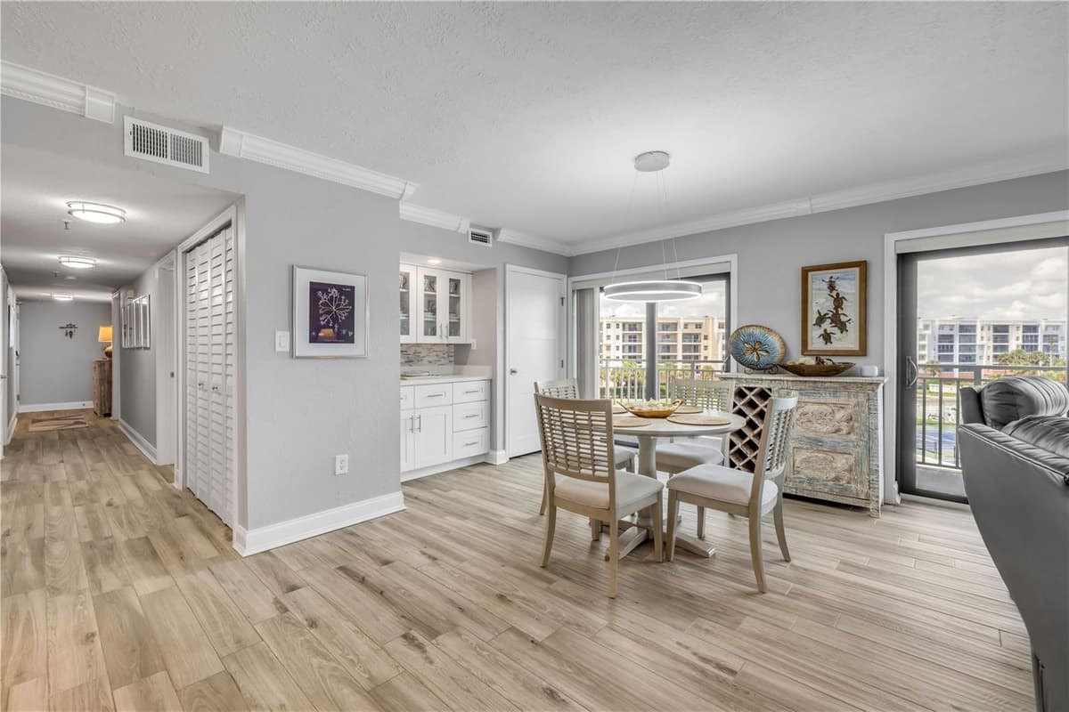5207 ATLANTIC AVENUE — photo 9 of 91