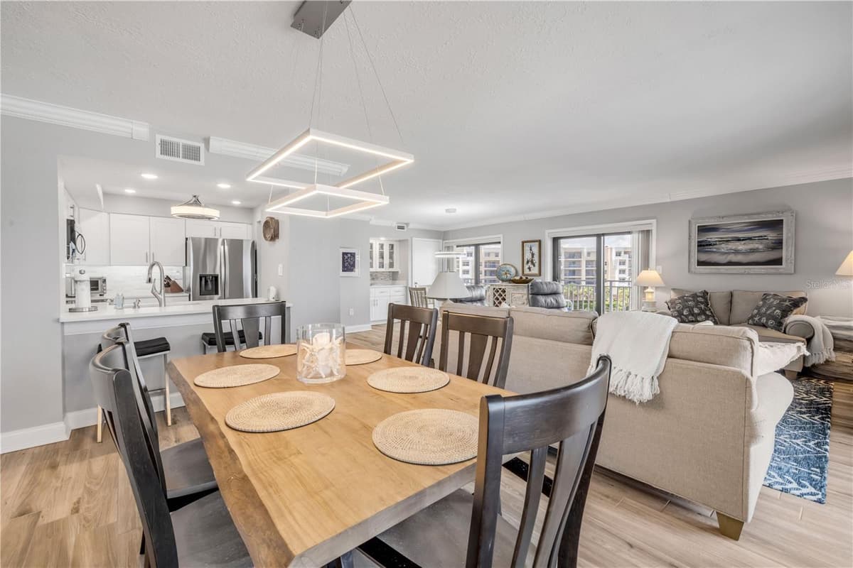 5207 ATLANTIC AVENUE — photo 24 of 91