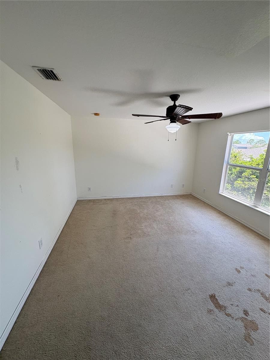11723 TEMPEST HARBOR LOOP — photo 11 of 17