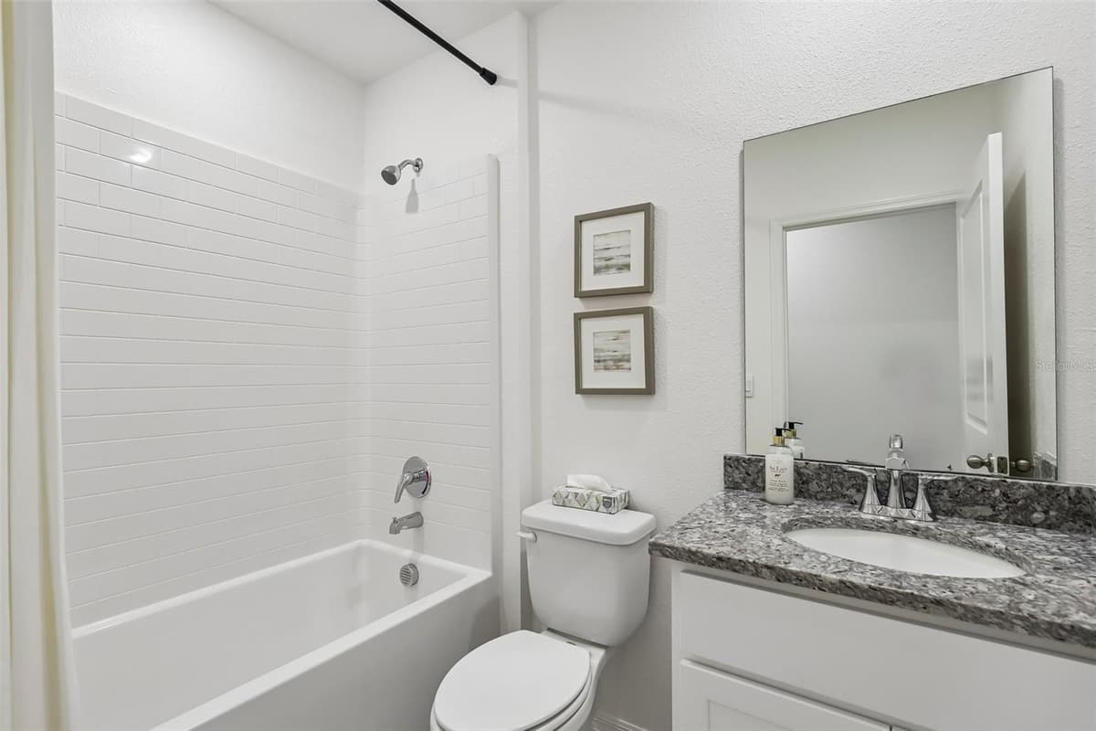 203 HYACINTH COURT — photo 20 of 30