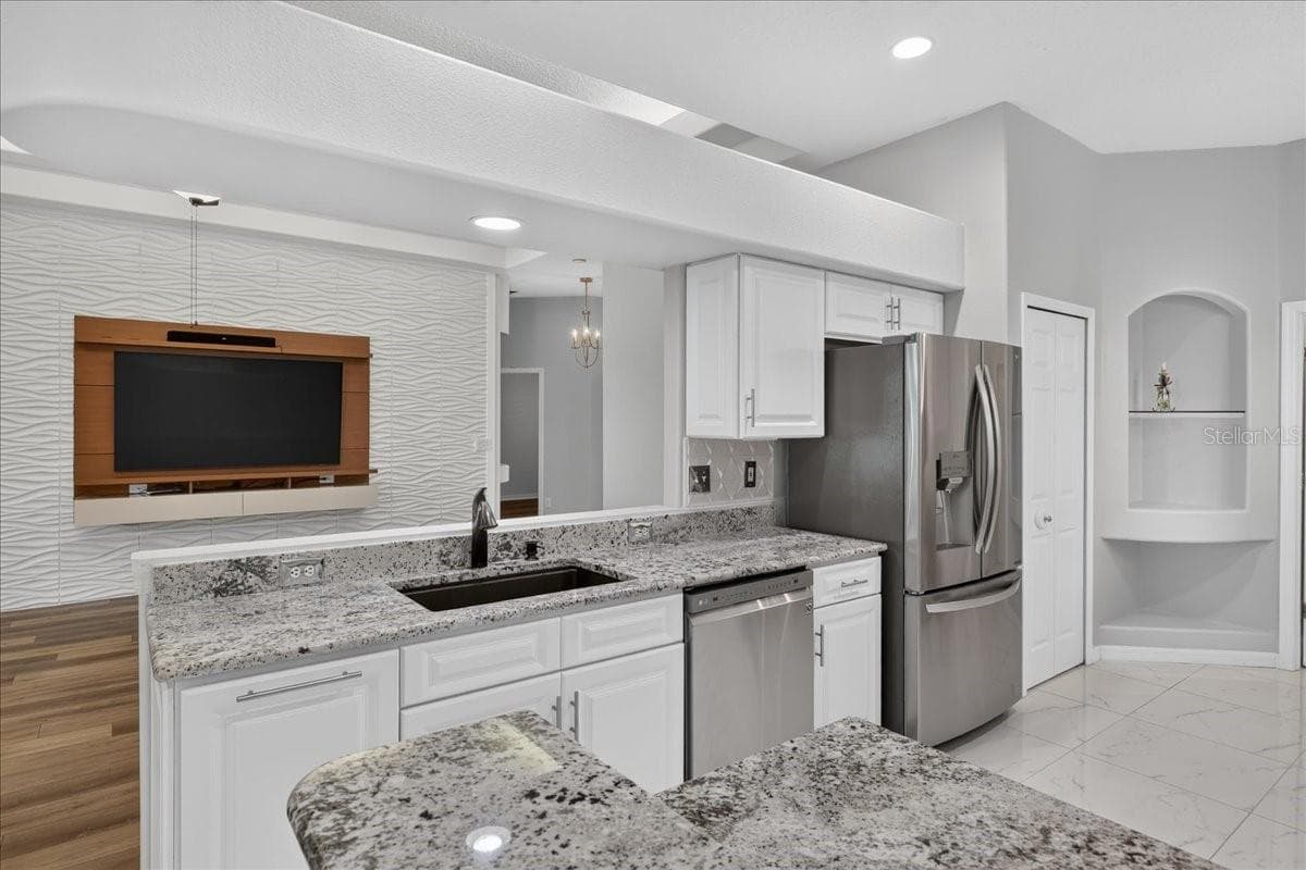 5 CAPTIVA AT LIONSPAW — photo 12 of 37