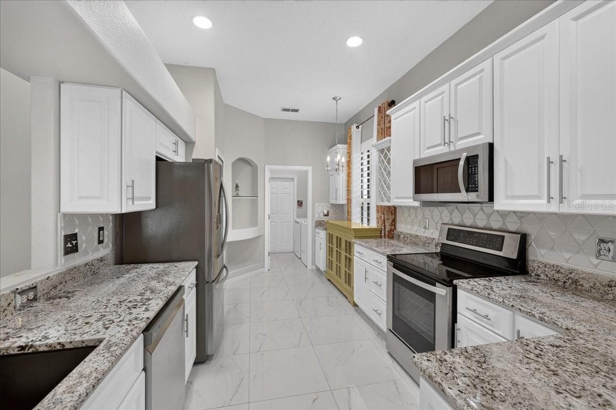 5 CAPTIVA AT LIONSPAW — photo 11 of 37
